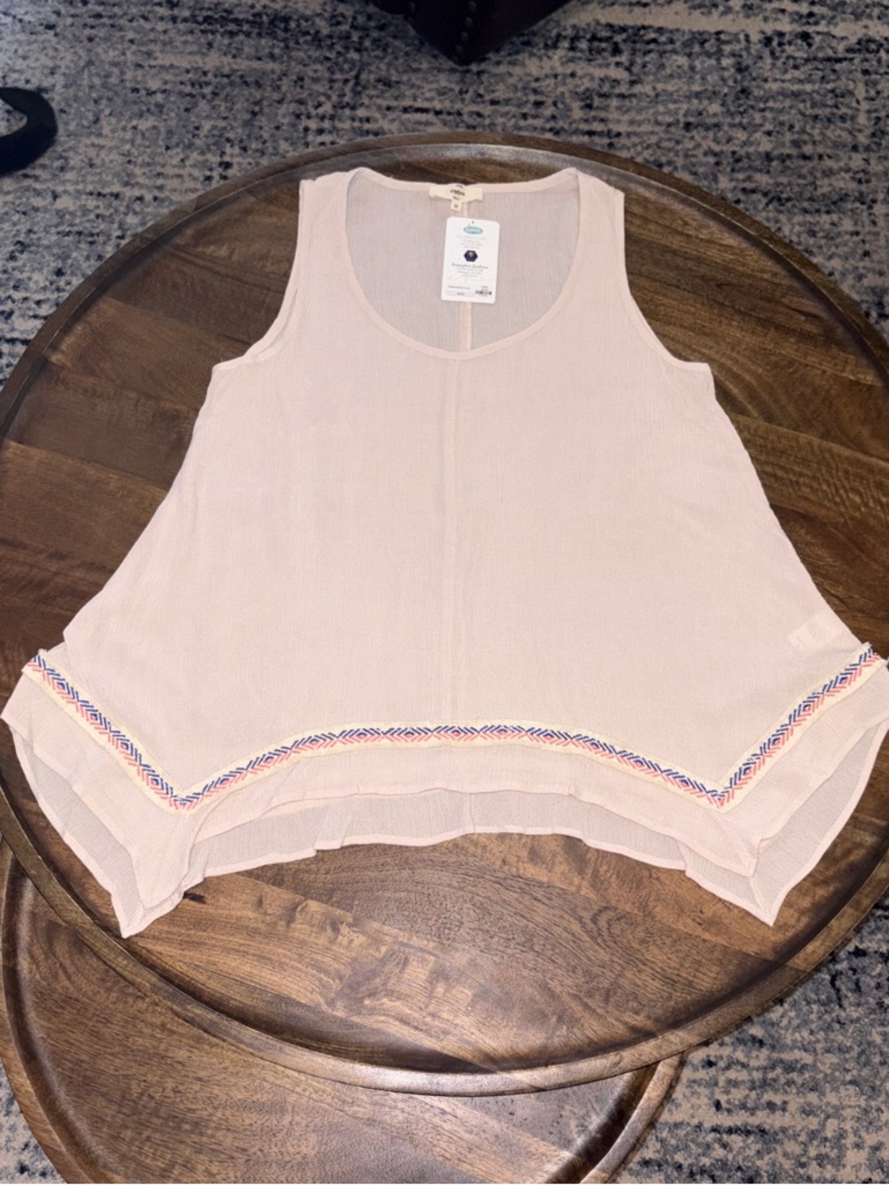 Entro Boutique Embroidered Boho Hem Tank Top, women’s Medium - Picture 5 of 6